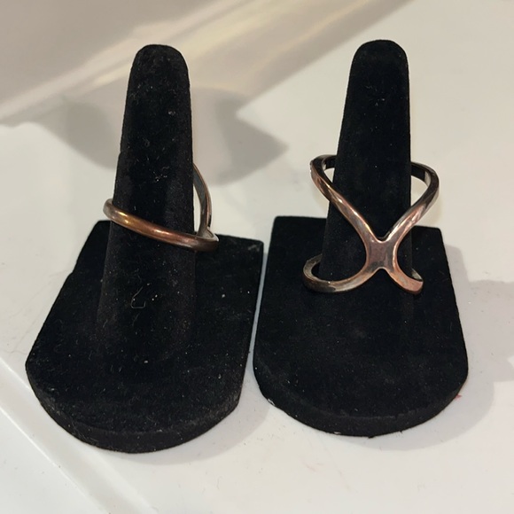 2 Rings cz & silver colored Sz 11 and 10.5 - Picture 2 of 6